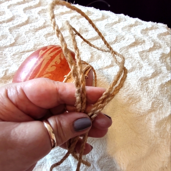 Vintage Hand Carved and Jute Hand Sewn Coconut Shell Purse - Picture 4 of 6